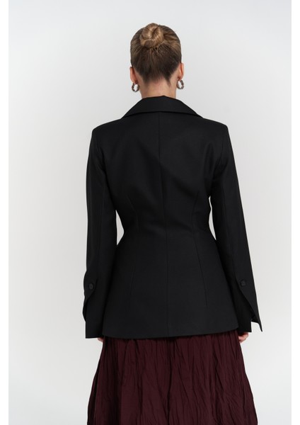 Lecco Dar Kesim Siyah Blazer indirimleri