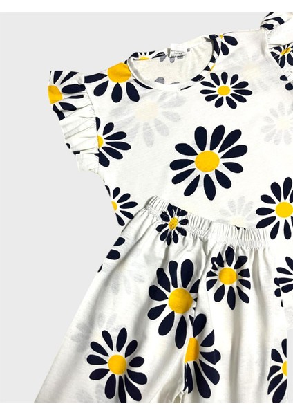 Kız Çocuk Pamuklu Beyaz Lacivert Çiçek Desenli Kısa Kollu Şortlu Yazlık Pijama Takımı modelleri