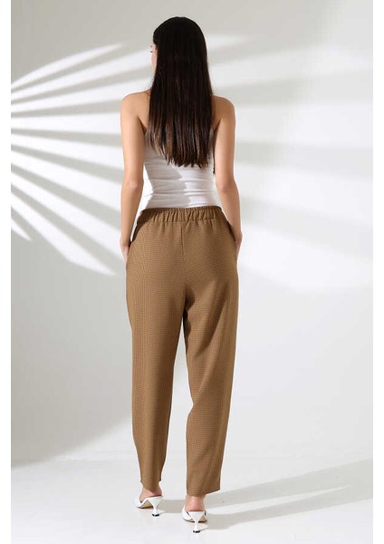 Kadın Kahve Çizgili Beli Lastikli Havuç Paça Klasik Pantolon Xn 8020 fiyatları