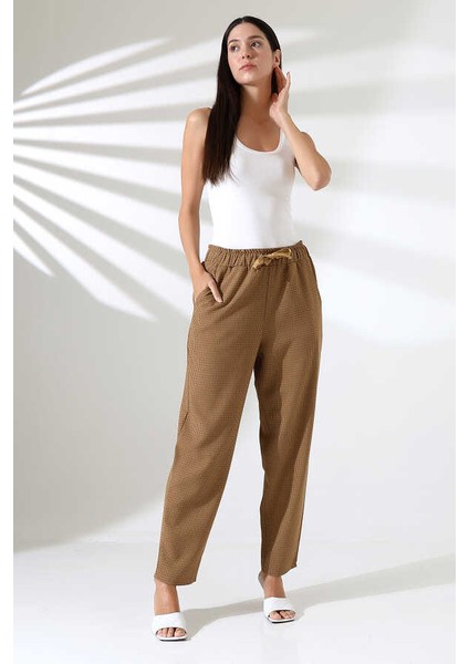 Kadın Kahve Çizgili Beli Lastikli Havuç Paça Klasik Pantolon Xn 8020
