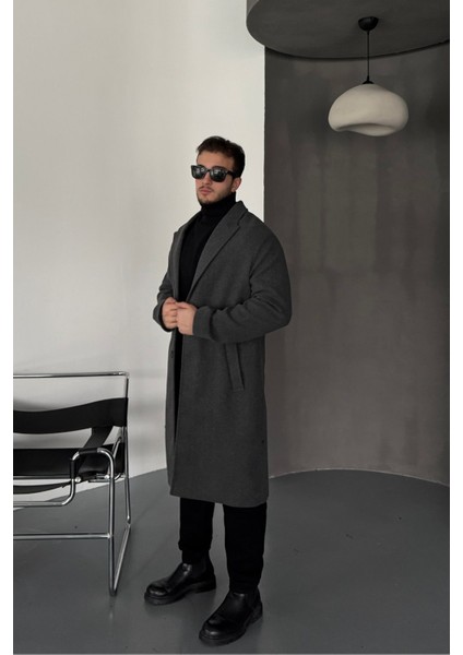 Erkek Regular Fit Düğmeli Cepli Kışlık Astarlı Klasik Uzun Kaşe Kaban modelleri