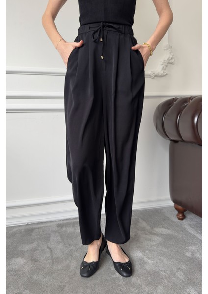 Beli Lastikli Bağlama Detay Pantolon- Siyah