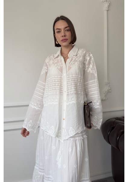 Oversize Nakışlı Gömlek- Beyaz