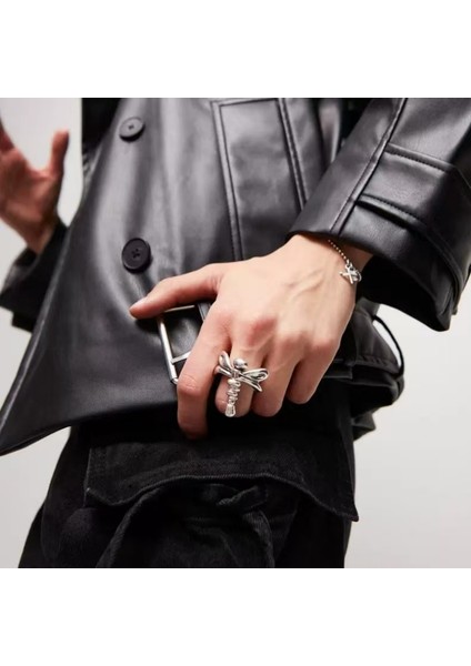 2025YENI UNODE50 Sıcak Satış Yüksek Kaliteli Zarif Mücevher Yüzük Avrupa ve Amerika'daki Kadınlar Için Romantik Mücevher Hediyesi (Yurt Dışından) fiyatları