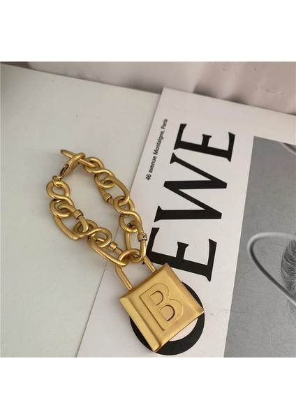 Vintage Metal Kalın Çinko Kalılı Geometrik Harf B Kilıl Kalılı Moda Kadın Punk Takı Yansıma (Yurt Dışından) fiyatları