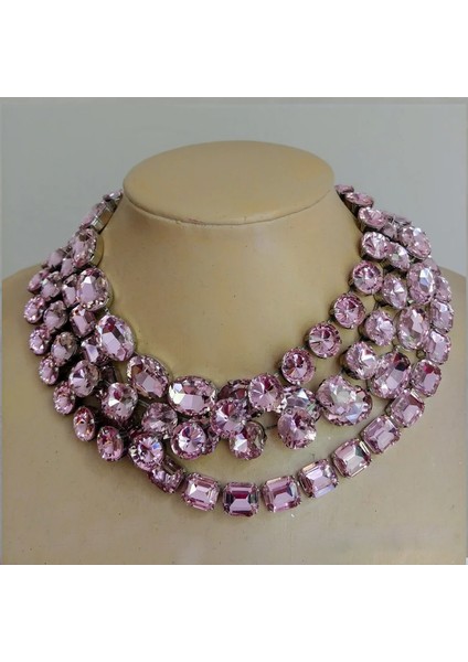 Benim Iyi Bir Dostum Ol ve Düşüncelerini Arkadaşlarınla Paylaş. (Yurt Dışından) modelleri