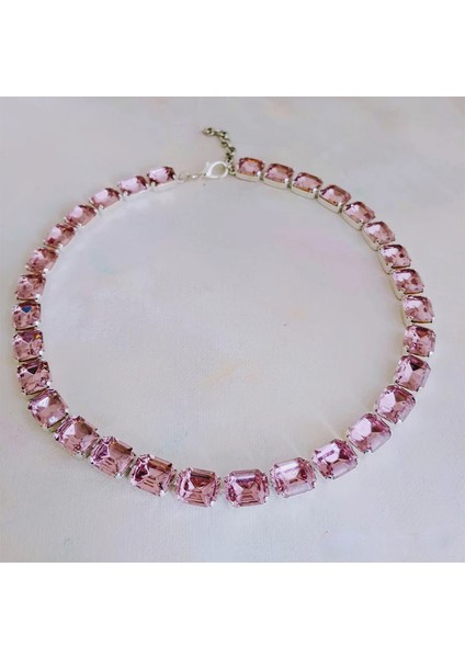 Benim Iyi Bir Dostum Ol ve Düşüncelerini Arkadaşlarınla Paylaş. (Yurt Dışından) fırsatları