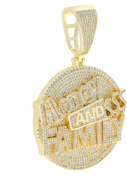 2024 Yen Buzlu Out Bling Yuvarlak Mektup Kolye Kolye Ayrıca Renk Cz Kübik Zirkon Rozet Charm Erkekler Modu Hip Hop Takı (Yurt Dışından)