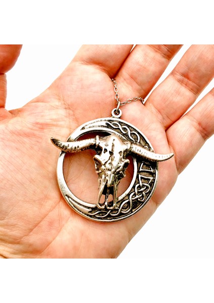 Sevgiliye Özel Hediye Trend Ay Boğa Madalyon Antik Gümüş Kolye fiyatları