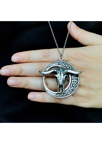 Sevgiliye Özel Hediye Trend Ay Boğa Madalyon Antik Gümüş Kolye modelleri