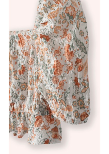 Kız Çocuk Kare Yakalı Kol Ucu Lastikli Desenli Ekru Bluz modelleri