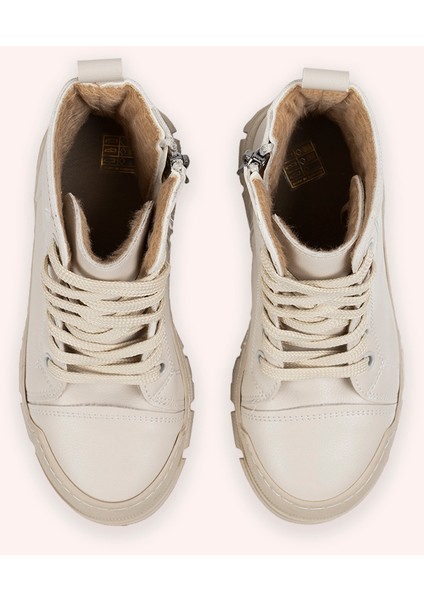 Kız Çocuk Kalın Taban Bağcıklı Bej Bot fırsatları