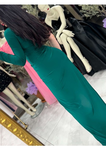 Agatha Yaprak Taş Işlemeli Tek Kol Drapeli Mini Elbise Zümrüt Yeşil fiyatları