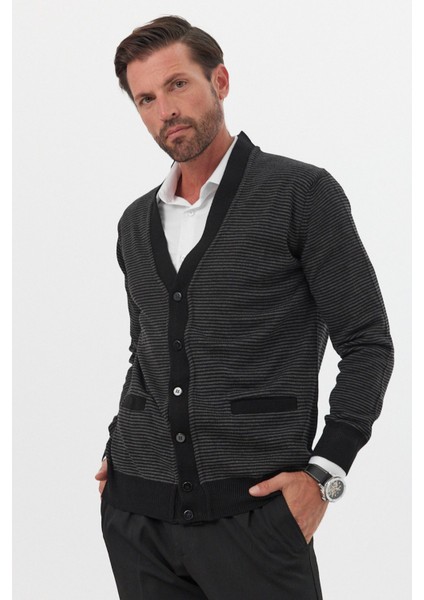 Erkek Standart Fit Normal Kesim Cepli Hırka Triko indirimleri