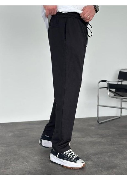 Beyaz Fitilli Jogger Siyah