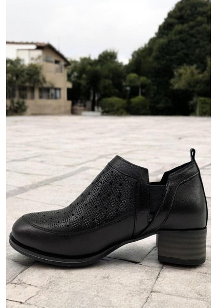 D25YA-7360 Siyah Deri Tam Ortopedik Casual Günlük Kadın Ayakkabı
