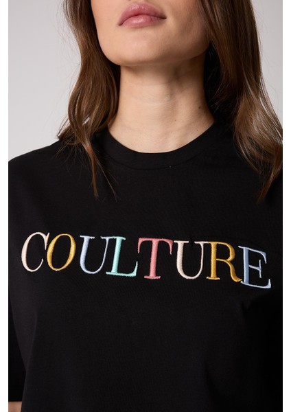 Kadın T-Shirt Siyah Culture Nakışlı Oversize Basic - 2508 fırsatları