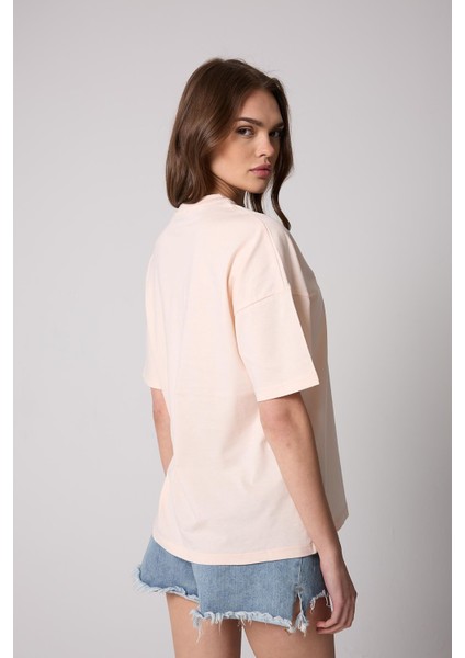 Kadın T-Shirt Puda Pembe Culture Nakışlı Oversize Basic - 2508 fırsatları