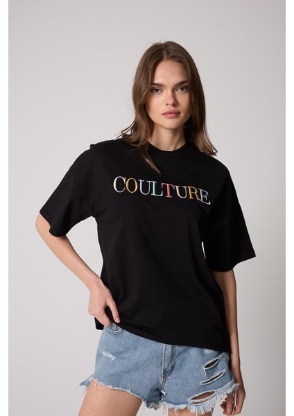 Kadın T-Shirt Siyah Culture Nakışlı Oversize Basic - 2508