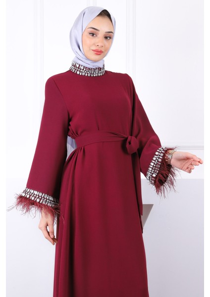 Bordo Kol ve Yaka Taşlı Taşlı Kuşaklı Abiye