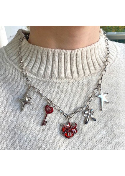 Gotik Kalp Anahtar Charm Kolye