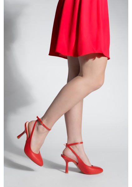 Kadın Stiletto Oval Burun Bilekten Bağlamalı Topuklu Ayakkabı Tirada fırsatları