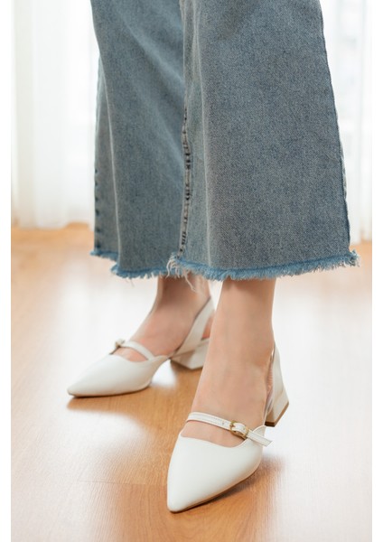 Lovis Beyaz Önü Baretli ( 4 cm Topuklu ) Sivri Burun Topuklu Ayakkabı