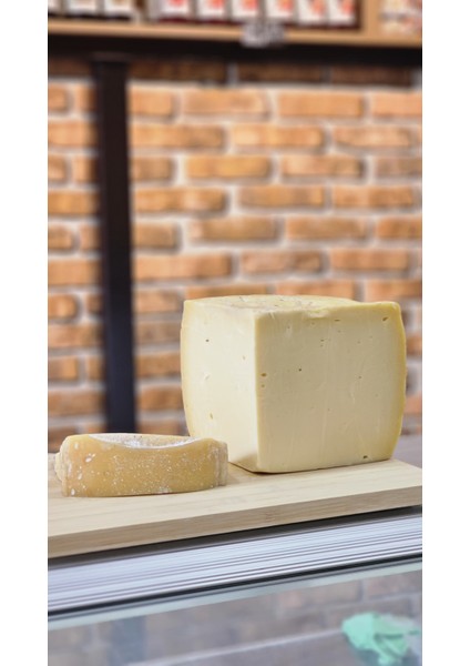 Kars Eski Kaşar 500 gr