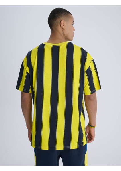 Erkek Trıbun Çubuklu Tshırt indirimleri