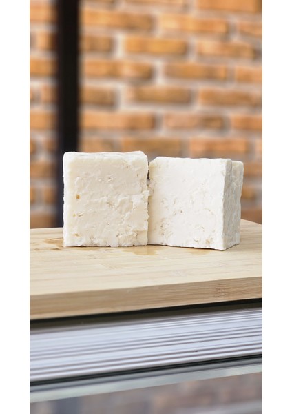 Sert Ezine Beyaz Inek Peyniri 700 gr