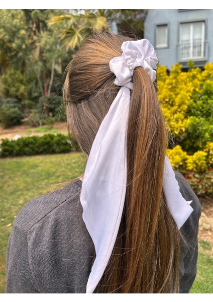 Saten Kadın Fular Model Beyaz Lastikli Saç Tokası fiyatları