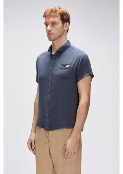 22.01.30.001 Frank Erkek Kısa Kol Gömlek modelleri