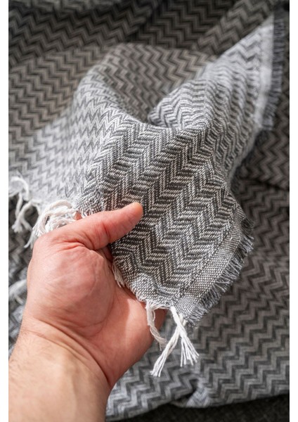 Crystallinen Pamuklu Lüks Koltuk Örtüsü Koyu Gri Renk Çavuş Desen 175X225 | Çok Amaçlı Örtü indirimleri