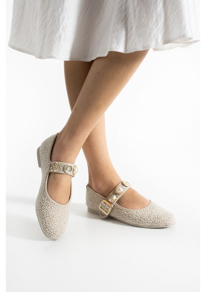 Kraki Kilim Kumaş Yuvarlak Burun Aksesuarlı Kadın Babet fiyatları