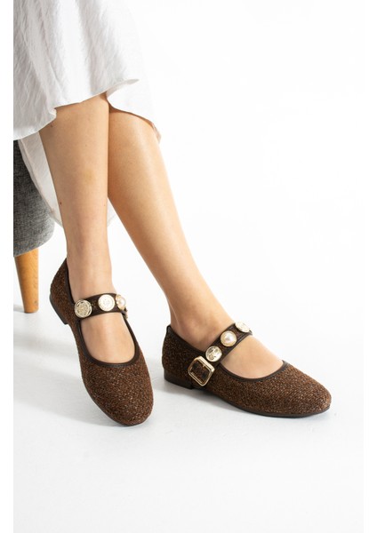 Kraki Kilim Kumaş Yuvarlak Burun Aksesuarlı Kadın Babet fiyatları