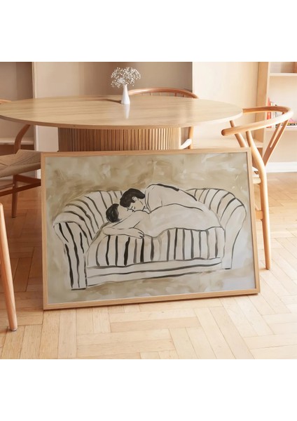 Kanepede Romantik Çift Baskısı Nude Ahşap Çerçeveli Duvar Tablosu