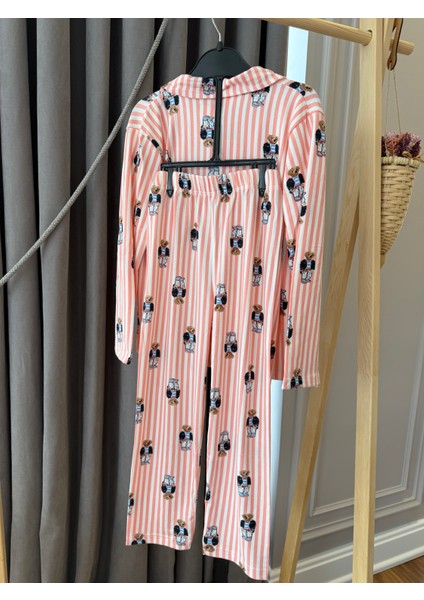 Babyaden Teddy Çizgili Pembe / Mavi Pamuklu Viskon Yumuşacık Önden Düğmeli Kız Erkek Pijama Takımı fırsatları