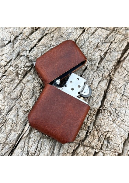 Çakmak Derinin Zarifliği, Zippo’nun Ateşiyle Buluştu