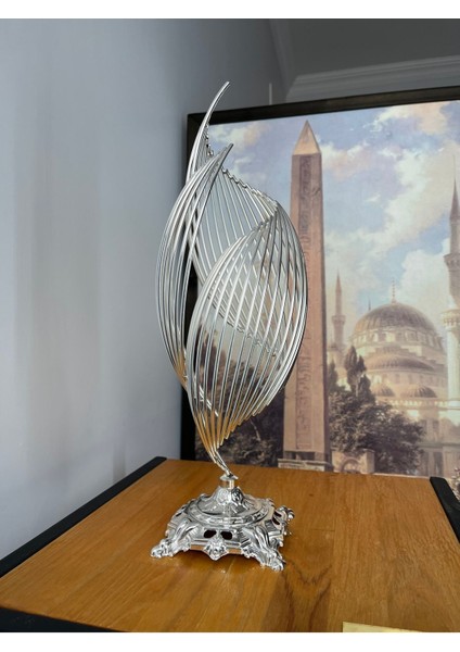 Şık Metal Tasarımlı Helezon Dekorasyon Objesi Gümüş- Ev Hediyesi, Üç Boyutlu Obje fiyatları