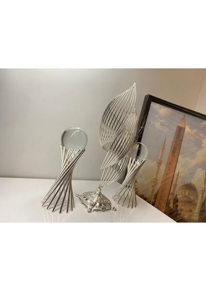 3 Lü Set : Gümüş Renk Metal Tasarımlı 2 Burgulu ve 1 Helezon Dekorasyon Objesi, Hediyelik Lüks Ev modelleri