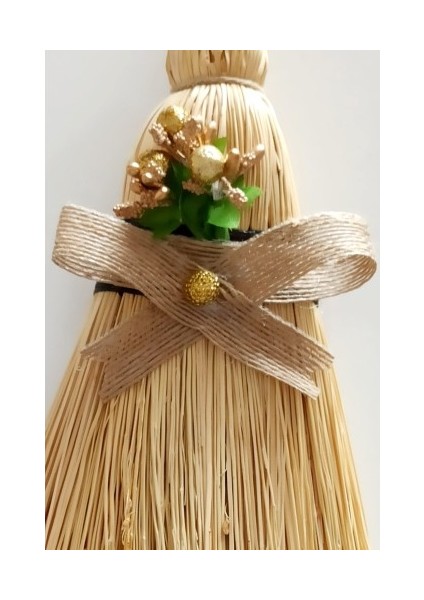 Yaldızlı Çiçekli Dekoratif Süpürge Duvar Süsü Tdrtr fiyatları