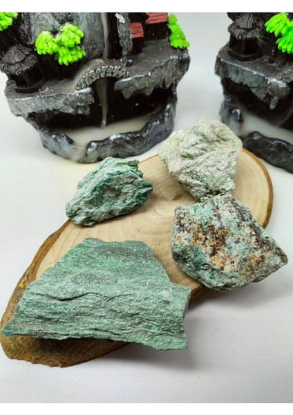 Fuksit Ham Doğal Taş Kaya (Sertifikalı)