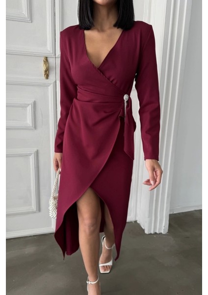 Kruvaze Broş Detaylı Elbise - Bordo