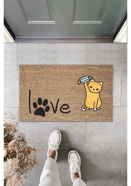 Dijital Baskı Kahverengi Patili Love Yazılı Maskeli Kedi Dekoratif Kapı Paspası K-2010
