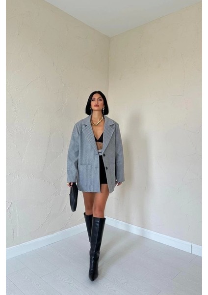 Gri Çizgili Oversize Ceket