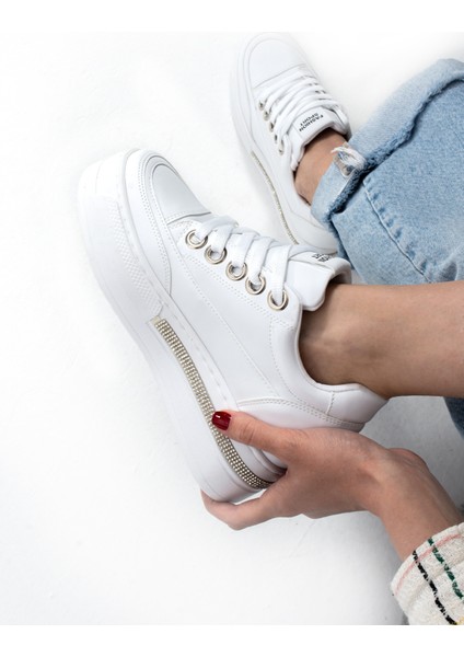 Dora Gizli Ökçe Yüksek Taban Bağcıklı Kadın Spor Ayakkabı Sneaker modelleri