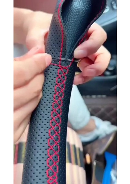Ford Mondeo Direksiyon Kılıfı Dikmeli Ultra Lüks Ithal Deri Yumuşak Doku Kırmızı Dikişli
