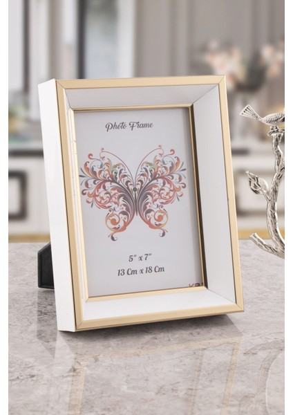 Milano Camlı Dekoratif Resim Çerçevesi Beyaz-Gold Ayarlanabilir Ayaklı-Duvara Asılabilir 13X18 cm