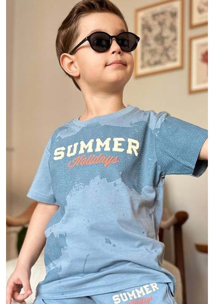 Erkek Çocuk Summer Yazı Baskılı Cep ve Ip Detaylı Mavi Şortlu Takım indirimleri