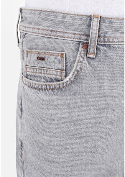 Regular Fit Orta Bel Erkek Gri Jean Şort indirimleri